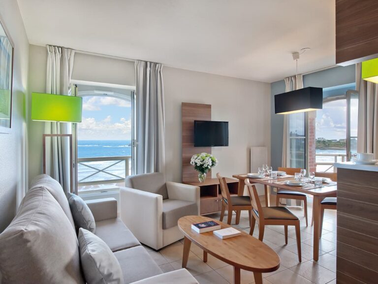 Résidence de tourisme vue mer à Saint-Malo 11 Appartement vue mer saint malo