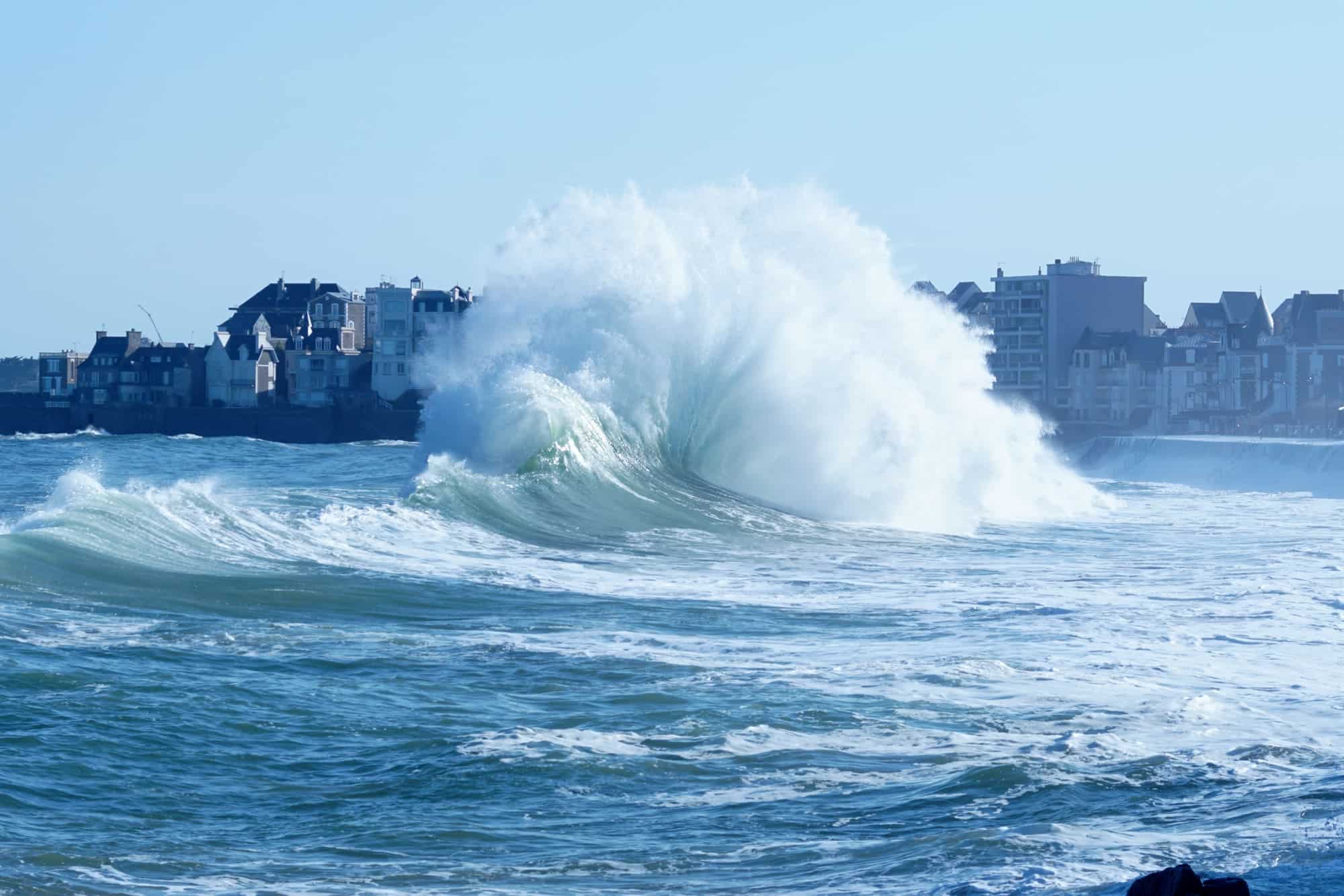 Voir les grandes marées à Saint-Malo